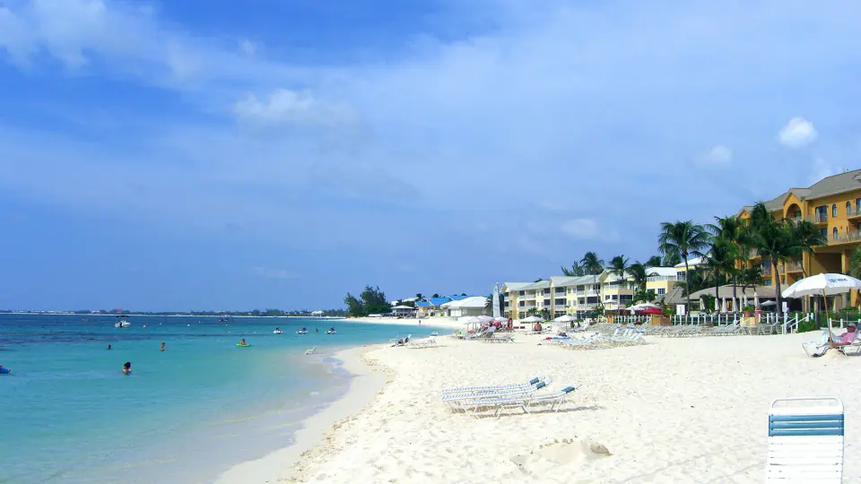 Seven Mile Beach på Grand Cayman